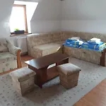 Sasi Apartmanhaz