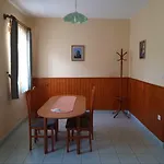 Sasi Apartmanhaz Apartment