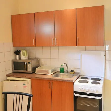 Sasi Apartmanhaz Lejlighed *