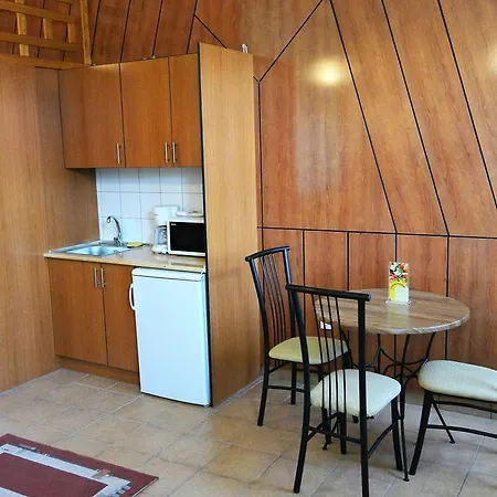 Sasi Apartmanhaz Apartment