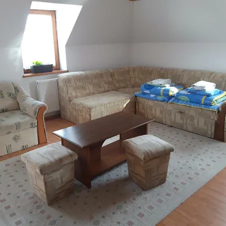 Sasi Apartmanhaz
